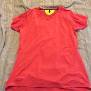 Under Armour tee women’s medium.